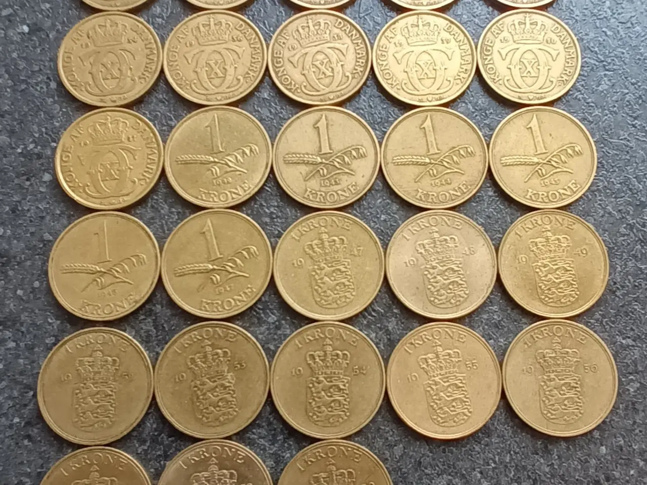 Billede 1 - Danmark 28 stk forskellige 1 kr 1925 til 1959