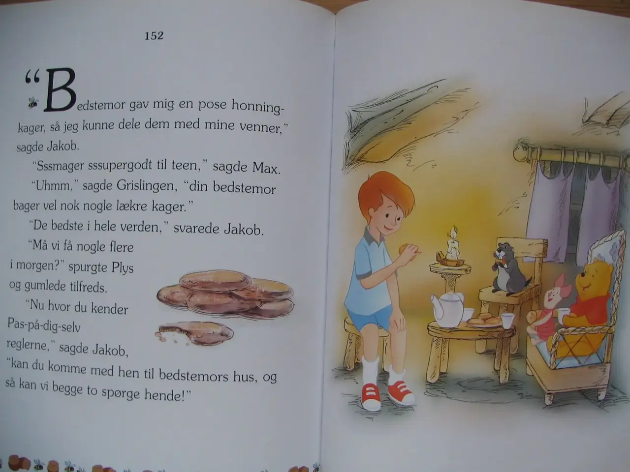 Billede 6 - Min første bog om Peter Plys