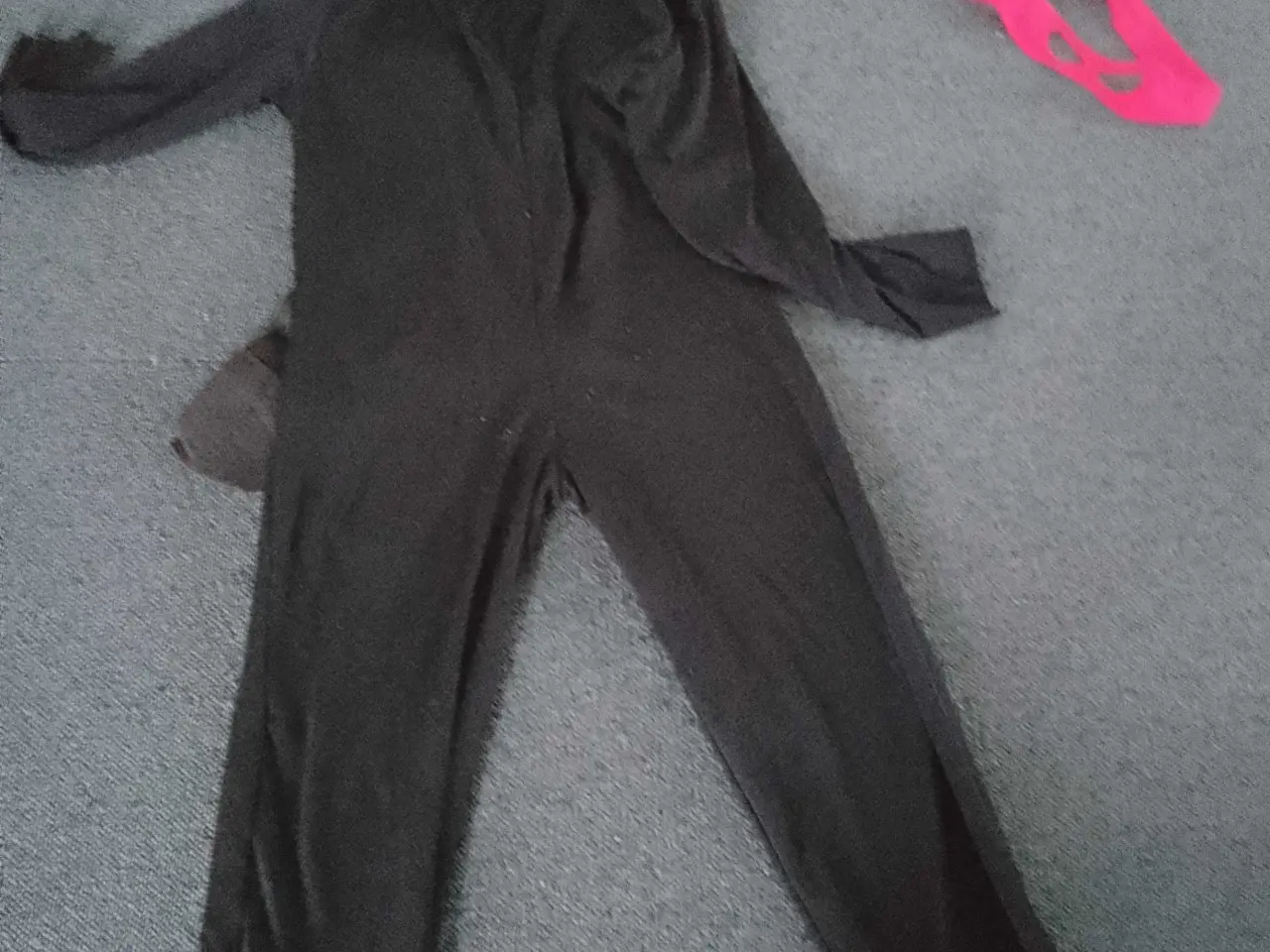 Billede 2 - Ninja dragt str 116