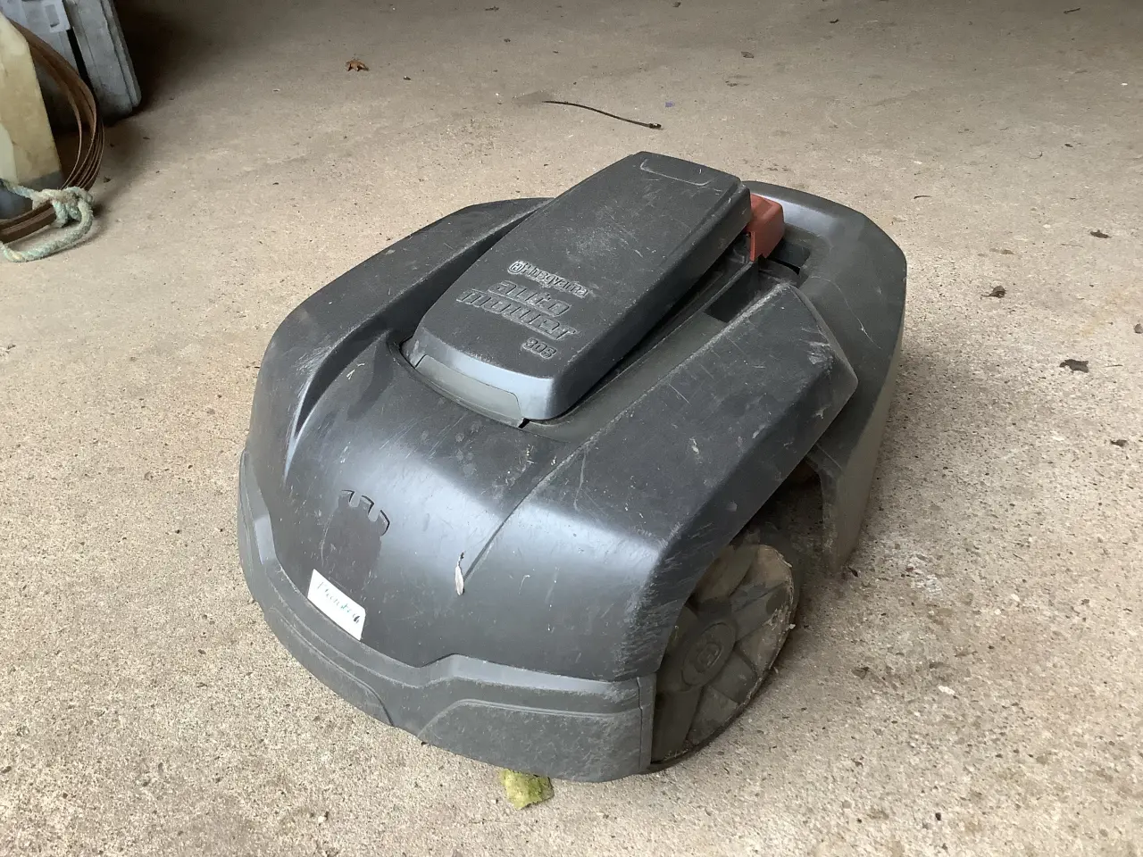 Billede 1 - Robotplæneklipper Husqvarna 308 købes