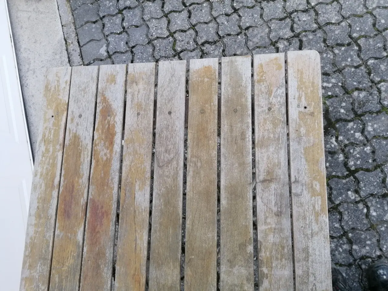 Billede 4 - Retro Havebord i træ med metalben