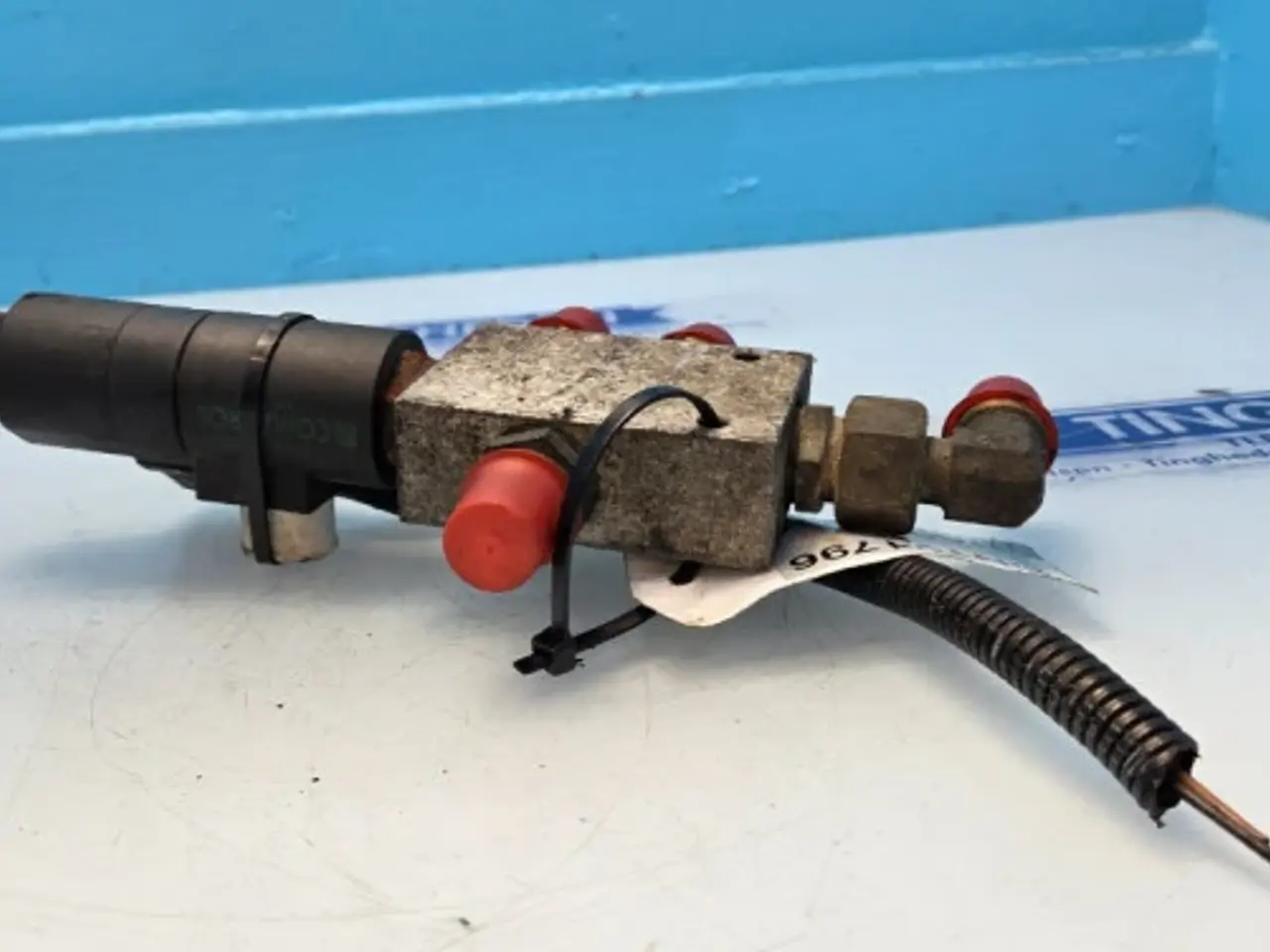Billede 13 - Massey Ferguson 7274 Trykventil 45110095