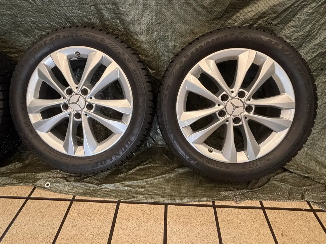 Billede 4 - Sælger de her flotte disse Mercedes Alufælge