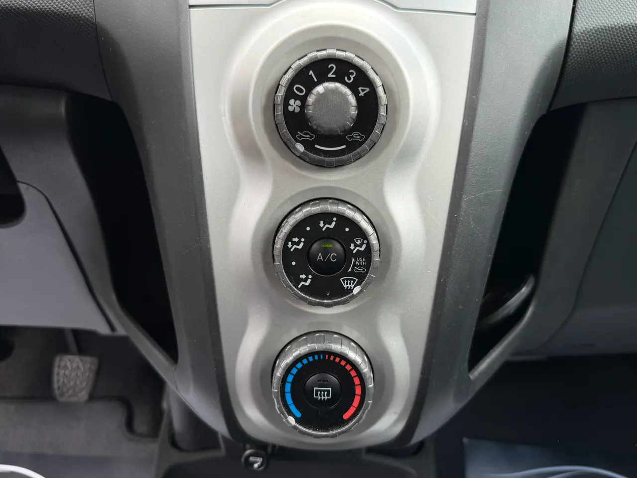 Billede 8 - Toyota Yaris 1.3