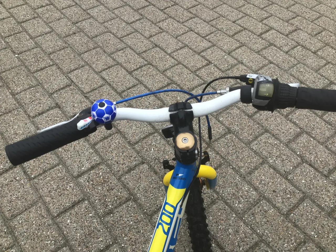 Billede 4 - MBK børnecykel ca. 6-8 år