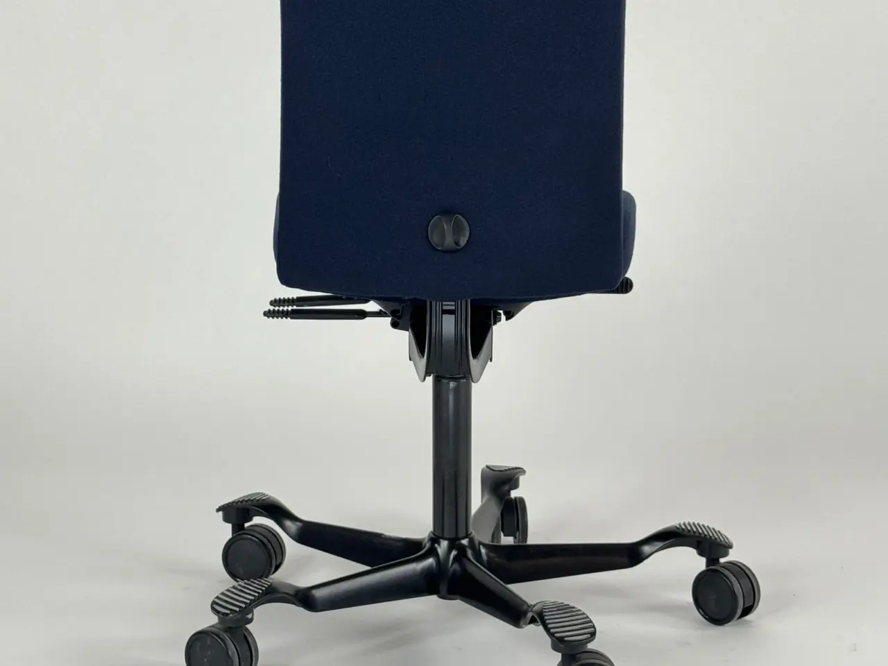 Billede 5 - HÅG H04 4200 Kontorstol – Mørkeblå/Sort Stel 200mm