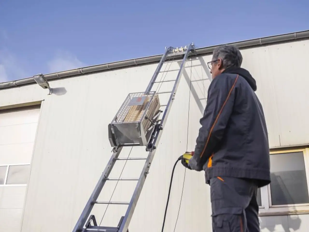 Billede 2 - RoofClimber materialelift – Effektiv materialetransport op til 21 meter