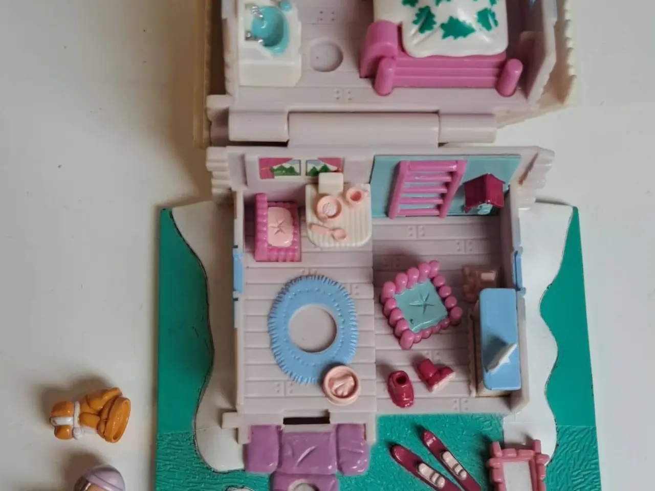 Billede 2 - Polly Pocket snehytte