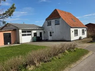 Hus tæt på Lemvig til salg. Bud modtages