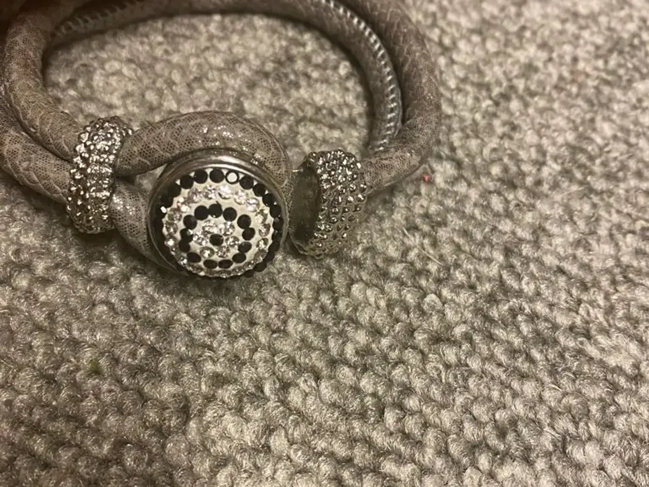 Billede 14 - Flotte nye armbånd