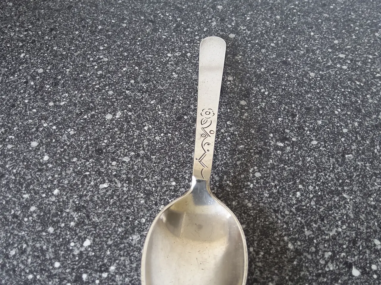 Billede 5 - Spiseske med flot mønster. fra 1933.