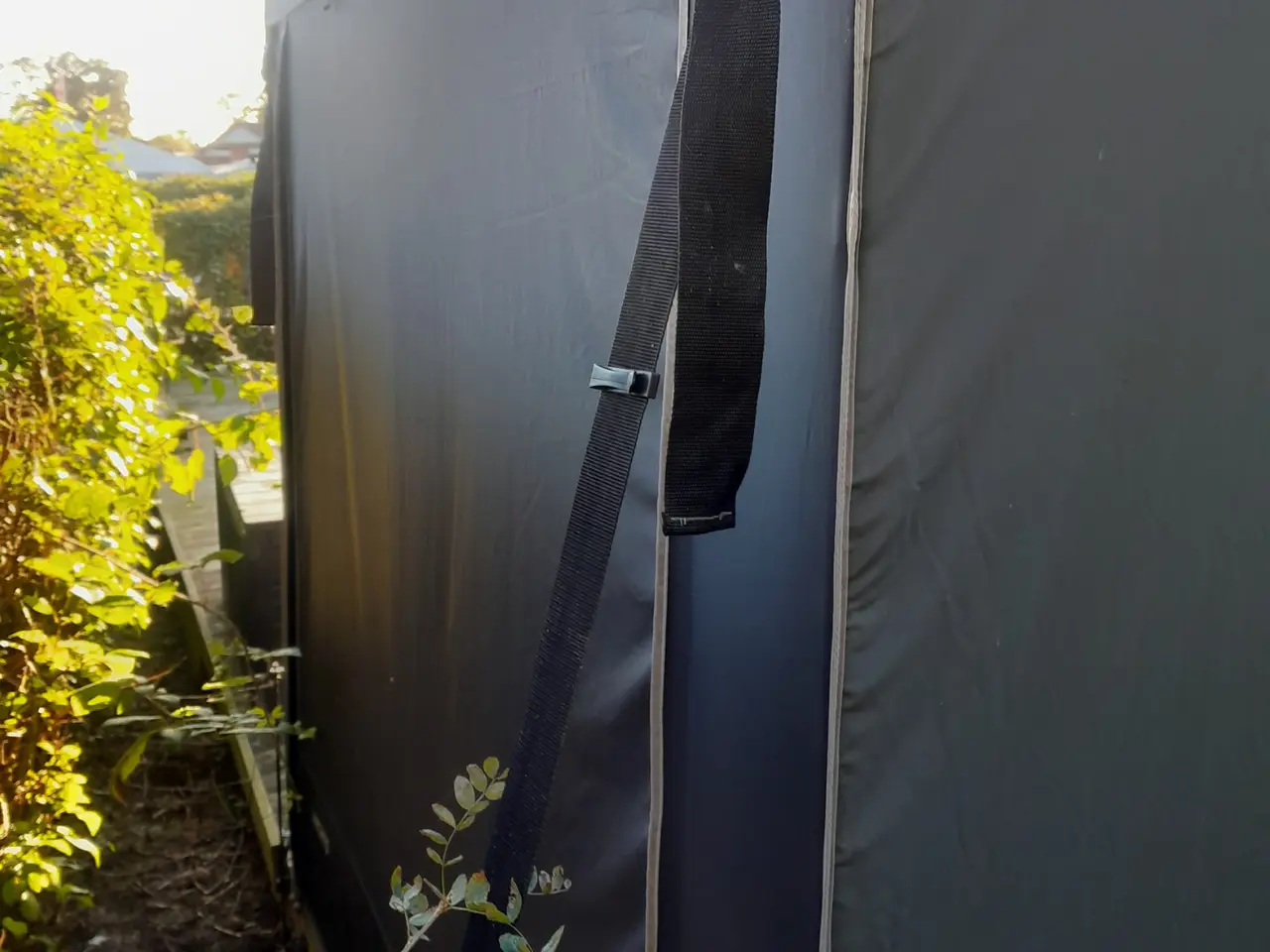 Billede 2 - Opbevarings telt med solid bund, 190 x 230 cm