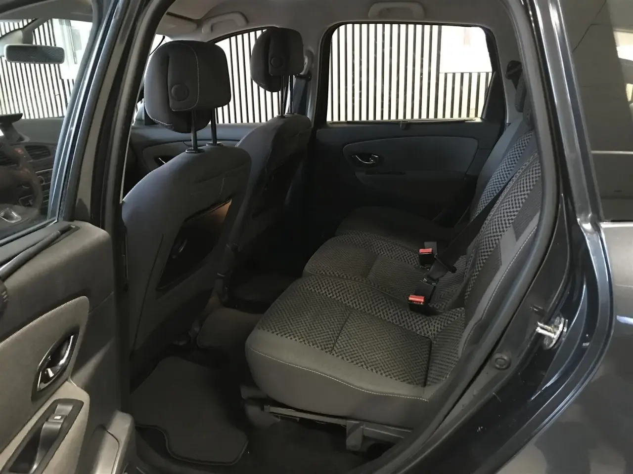 Billede 12 - Renault Grand Scénic 7 pers. 1,6 16V Expression 110HK 6g
