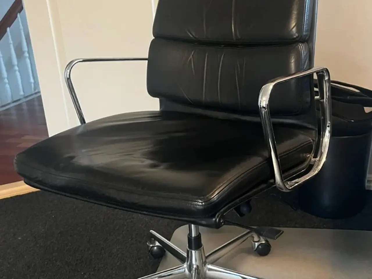 Billede 2 - Eames stol