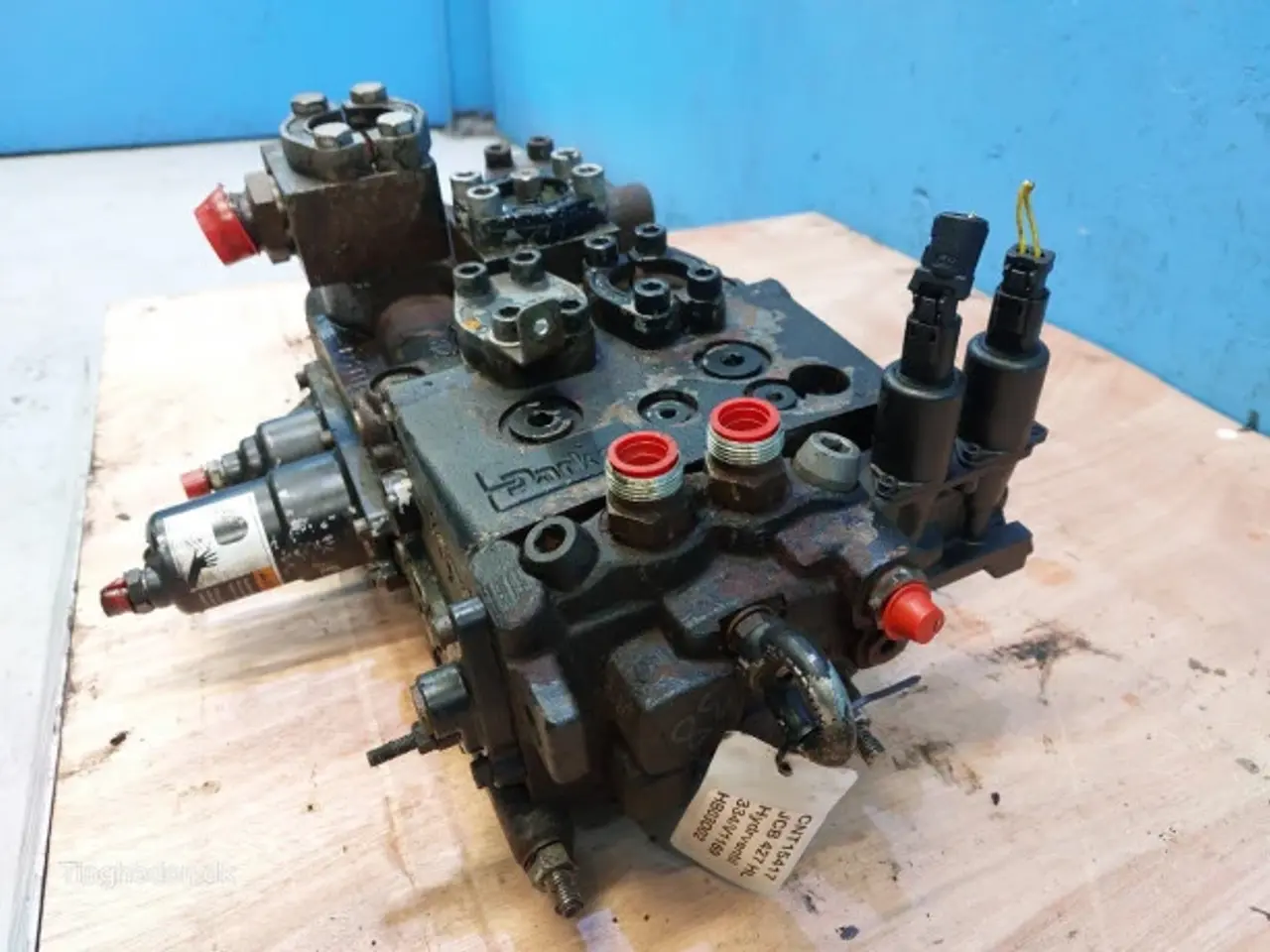 Billede 13 - JCB 427 HL Hydraulikventil 334/V1169