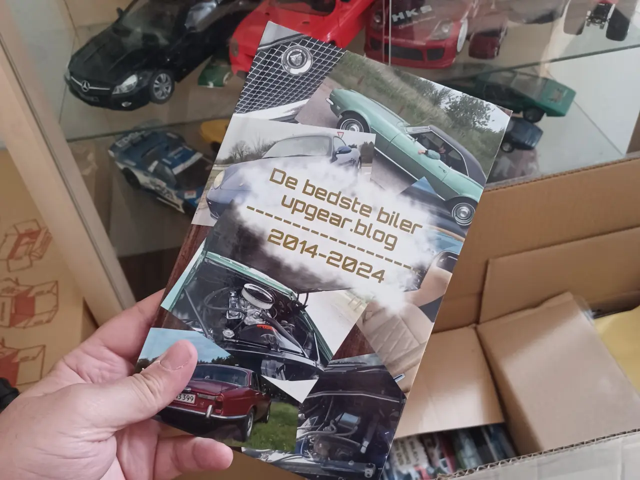 Billede 4 - Signeret jubilæumsbog om bilbloggen Upgear.blog.