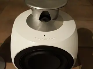 BeoLab 3 Farveskift Til Hvid eller Sort