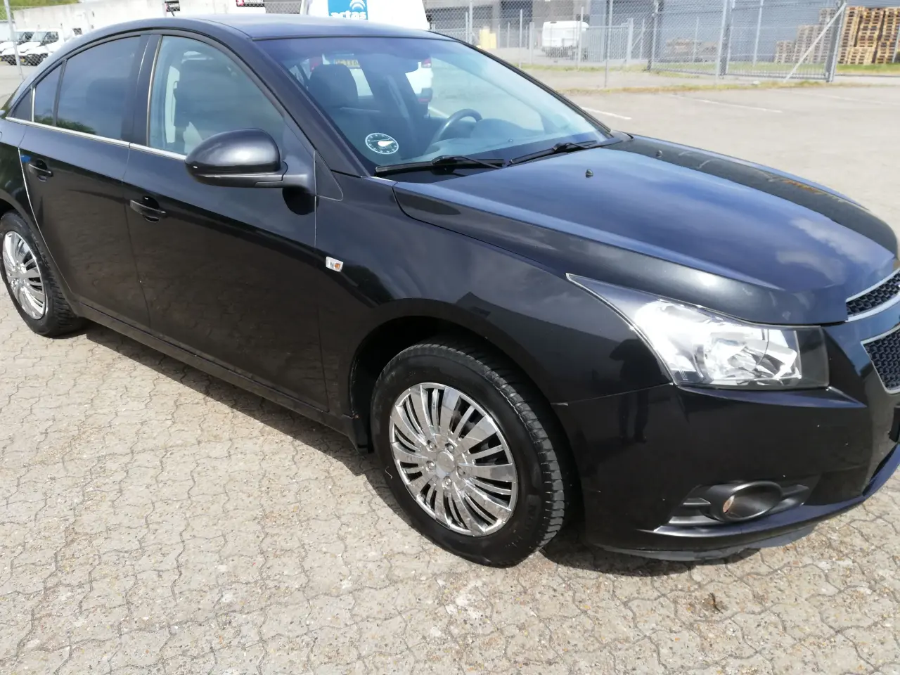 Billede 2 - Chevrolet CRUZE 1,8 212,t.km fuldService med træk