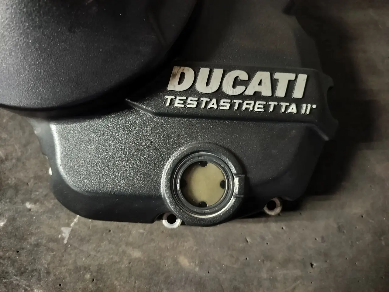 Billede 2 - Motordæksel til Ducati 950