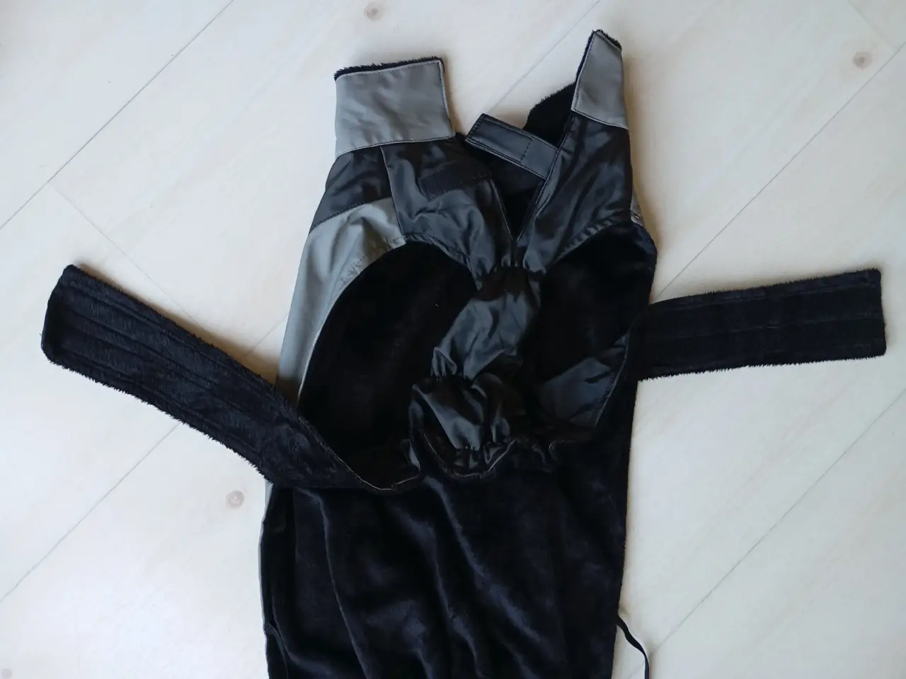 Billede 10 - Hundejakke vinter / regn. M/L