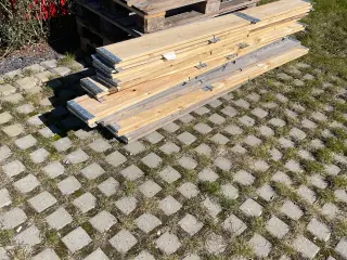 Paller og Palle rammer