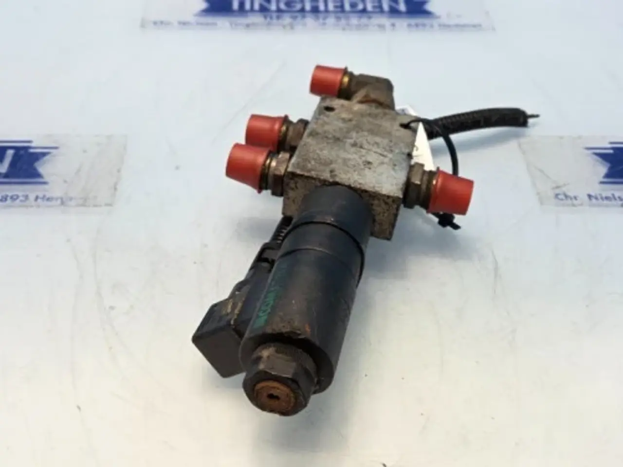 Billede 15 - Massey Ferguson 7274 Trykventil 45110095