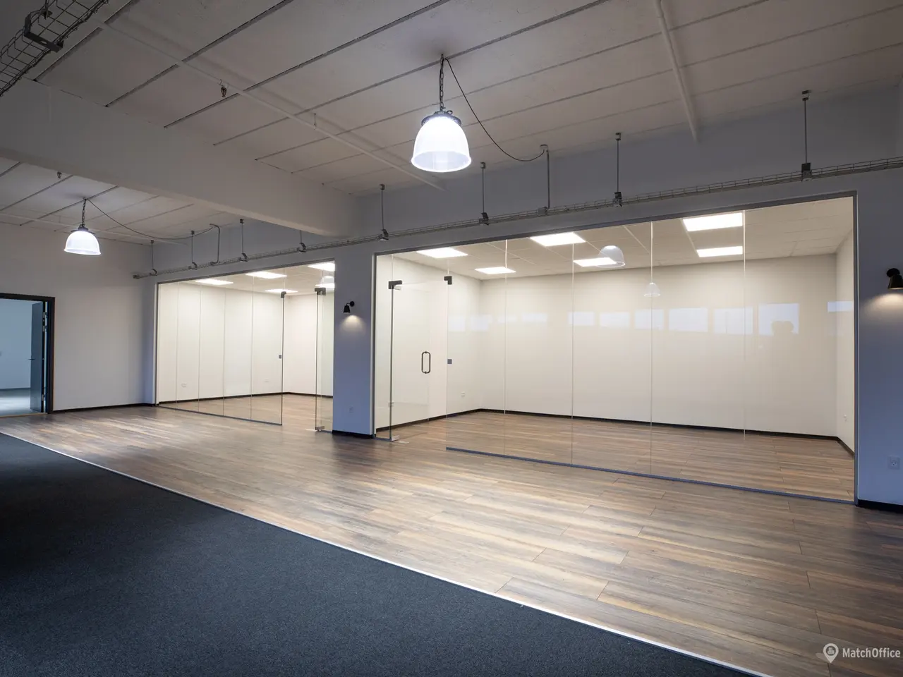 Billede 8 - 1501-39: Roholmsvej 10S, 1tv. - 525 m²