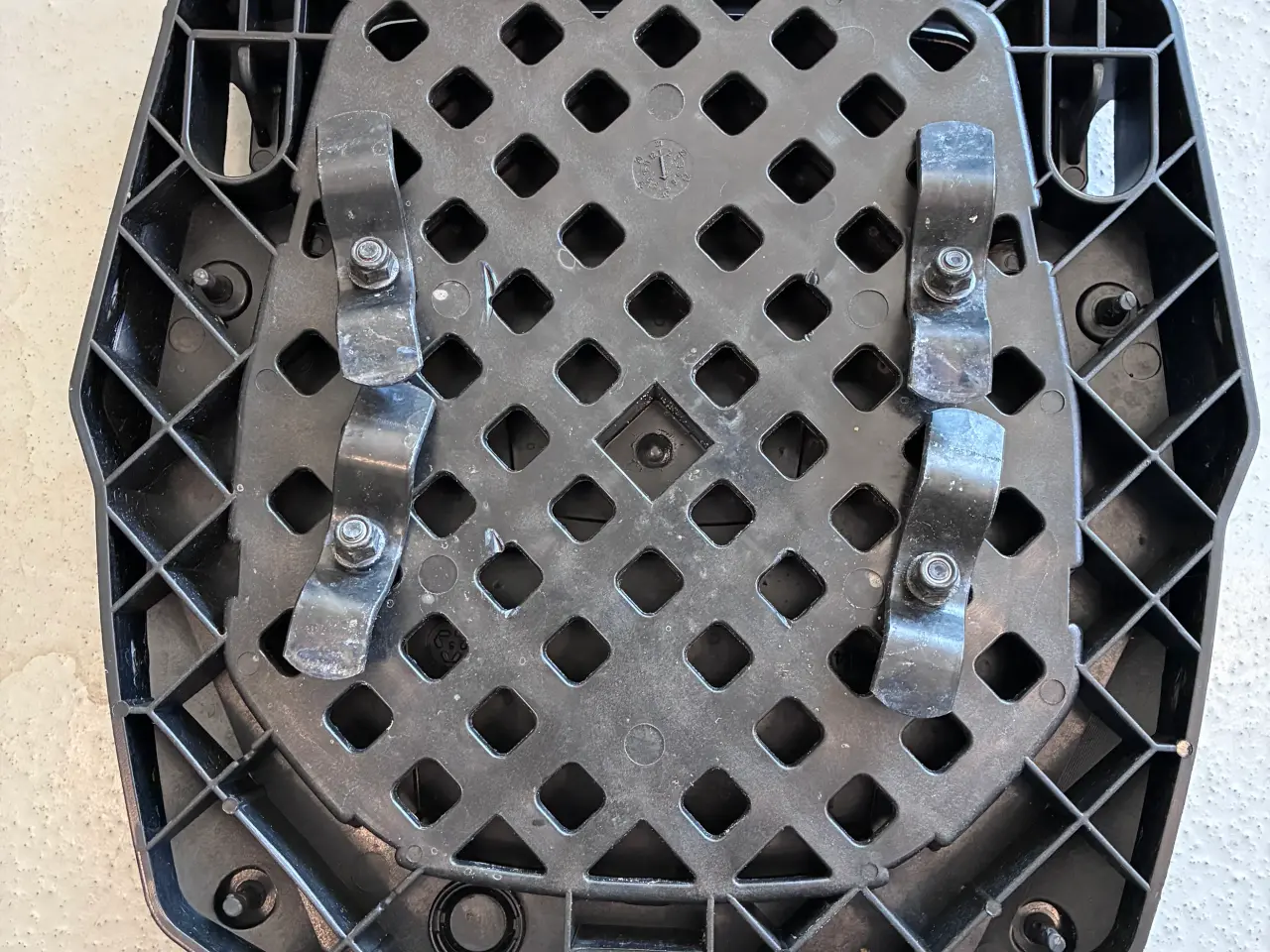 Billede 3 - Mc topbox GIVI weightless 901 med montage plade
