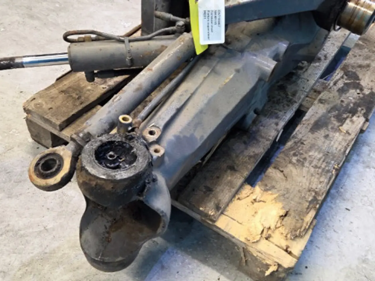 Billede 8 - New Holland TM125 Foraksel 5179410