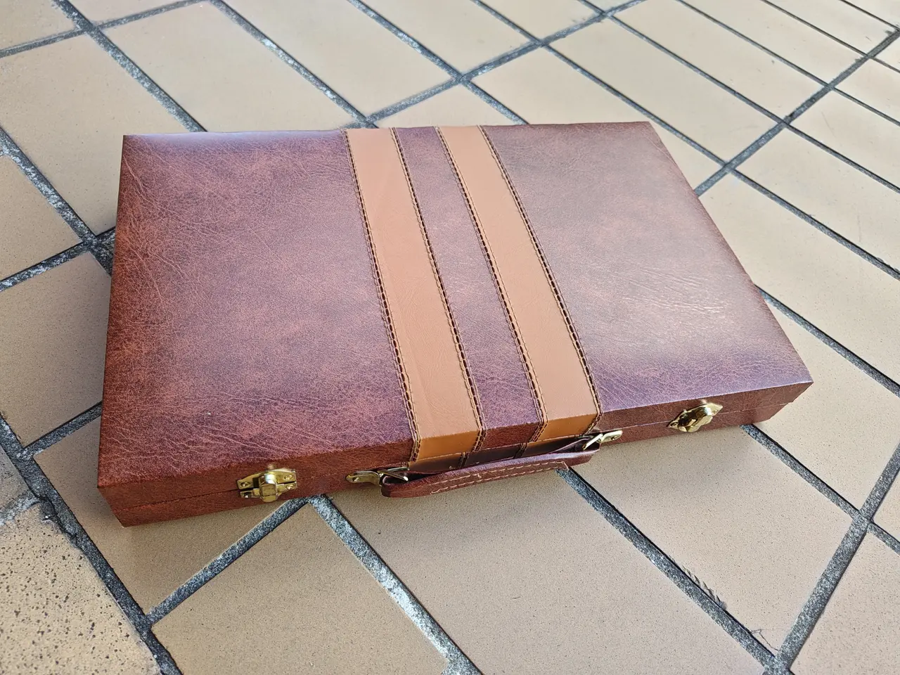 Billede 1 - Backgammon Brætspil i kuffert