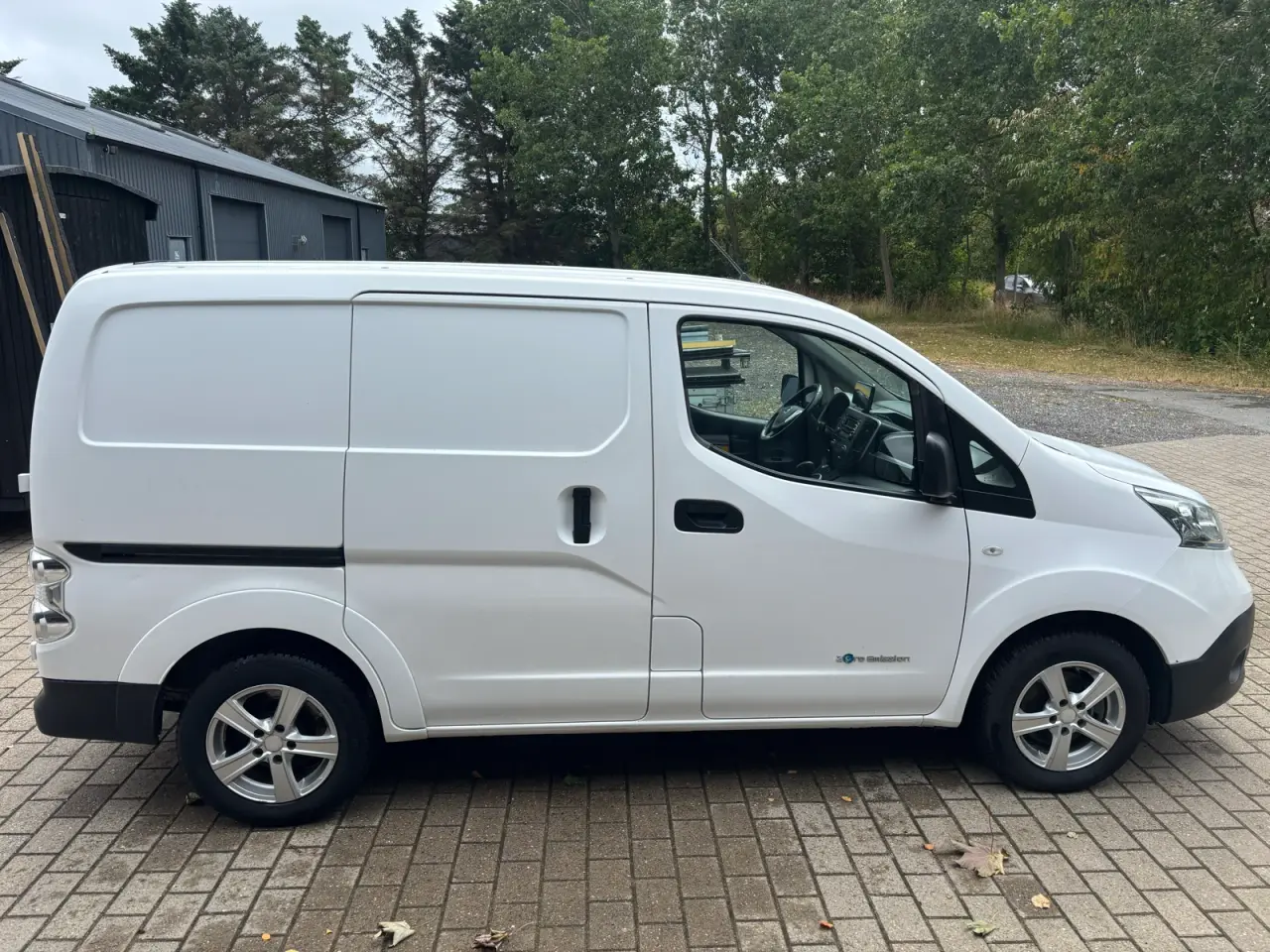 Billede 2 - Nissan e-nv 200 på hvide plader