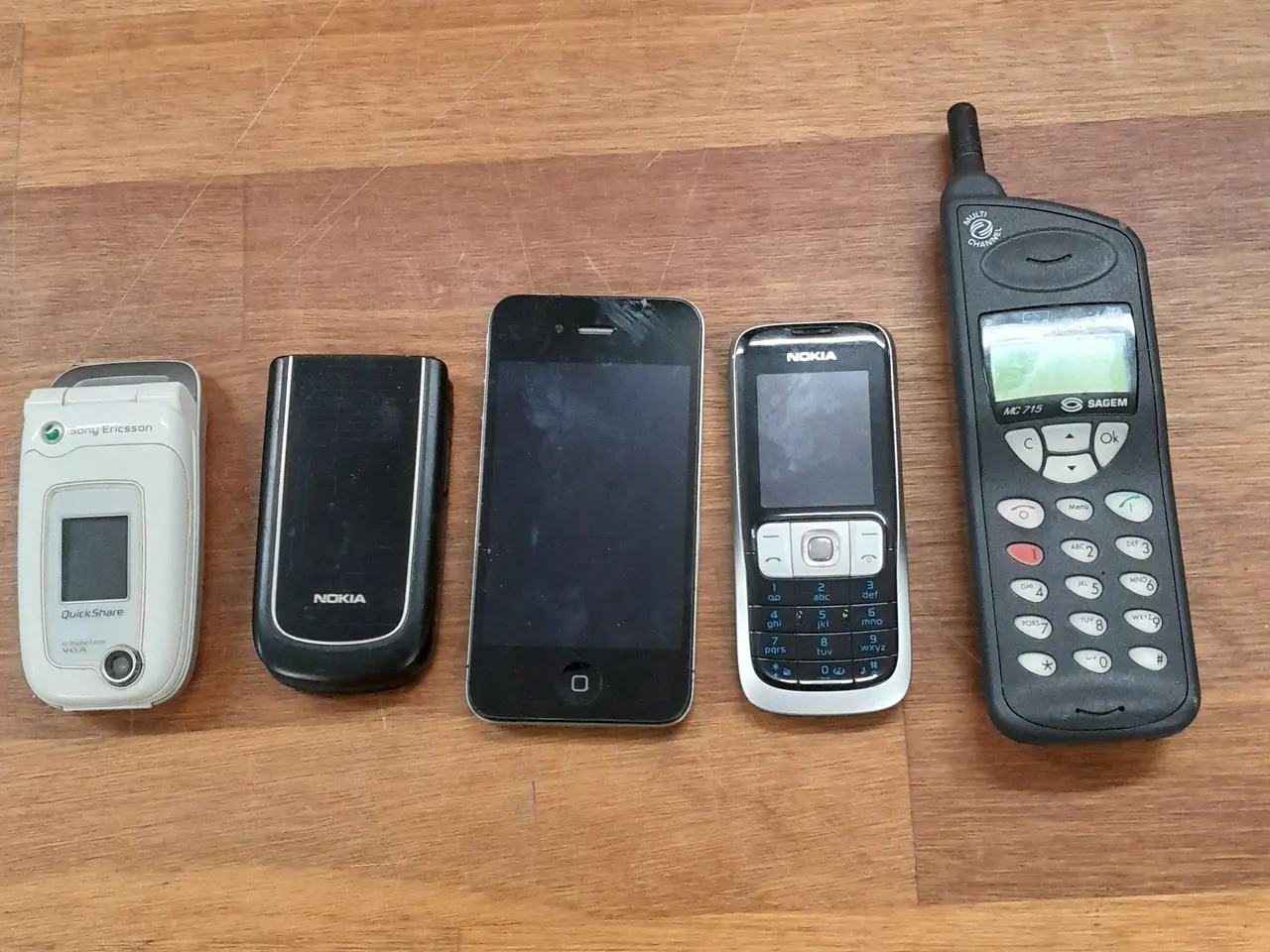 Billede 1 - Gamle mobiler