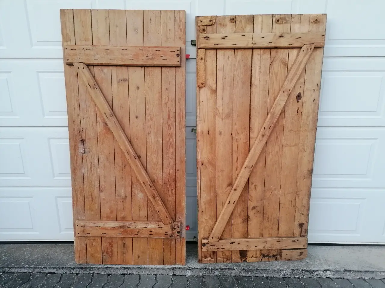 Billede 2 - Gamle Massive Trædøre Fer/Not HxB 180x82 / 176x82,