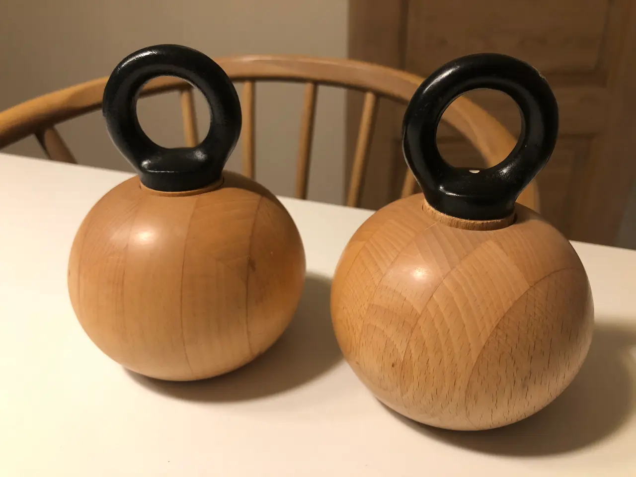 Billede 1 - Salt og Pebersæt i klassisk design