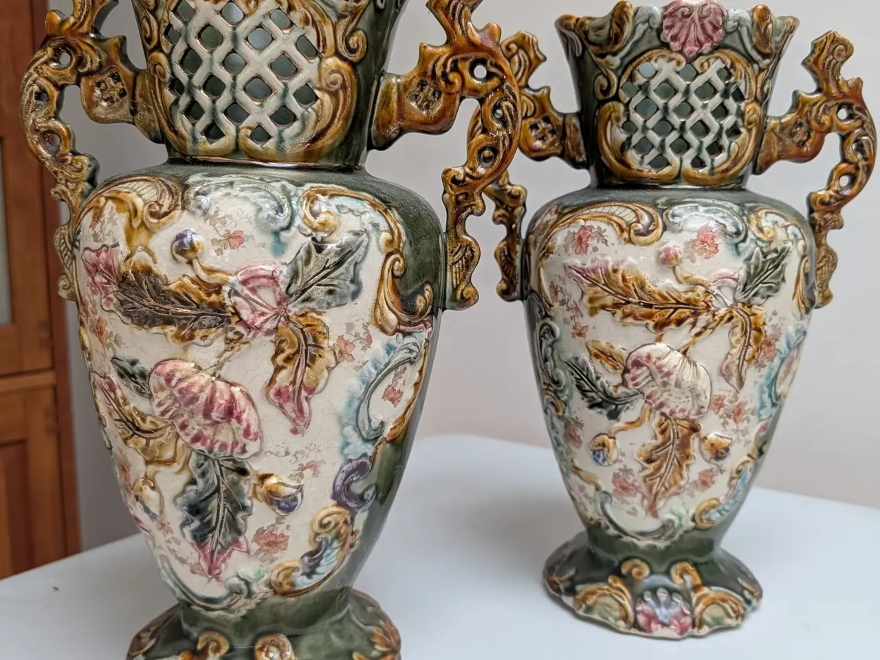 Billede 2 - Unikt par antikke majolica pragatvaser