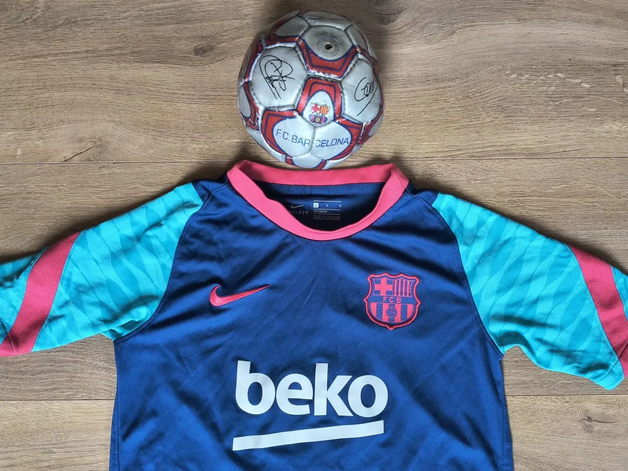 Billede 1 - FC BARCELONA TRØJE 2020-21, 11-12 ÅR OG FCB BOLD