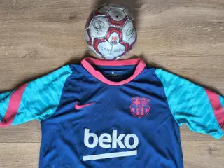FC BARCELONA TRØJE 2020-21, 11-12 ÅR OG FCB BOLD