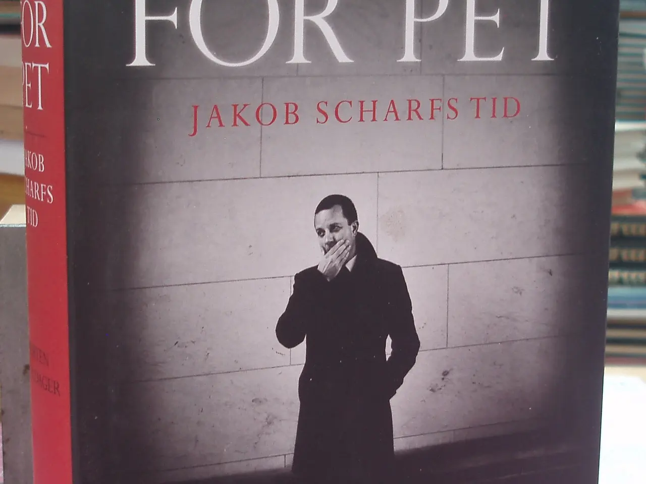 Billede 1 - Syv år for PET, Jakob Scharfs tid