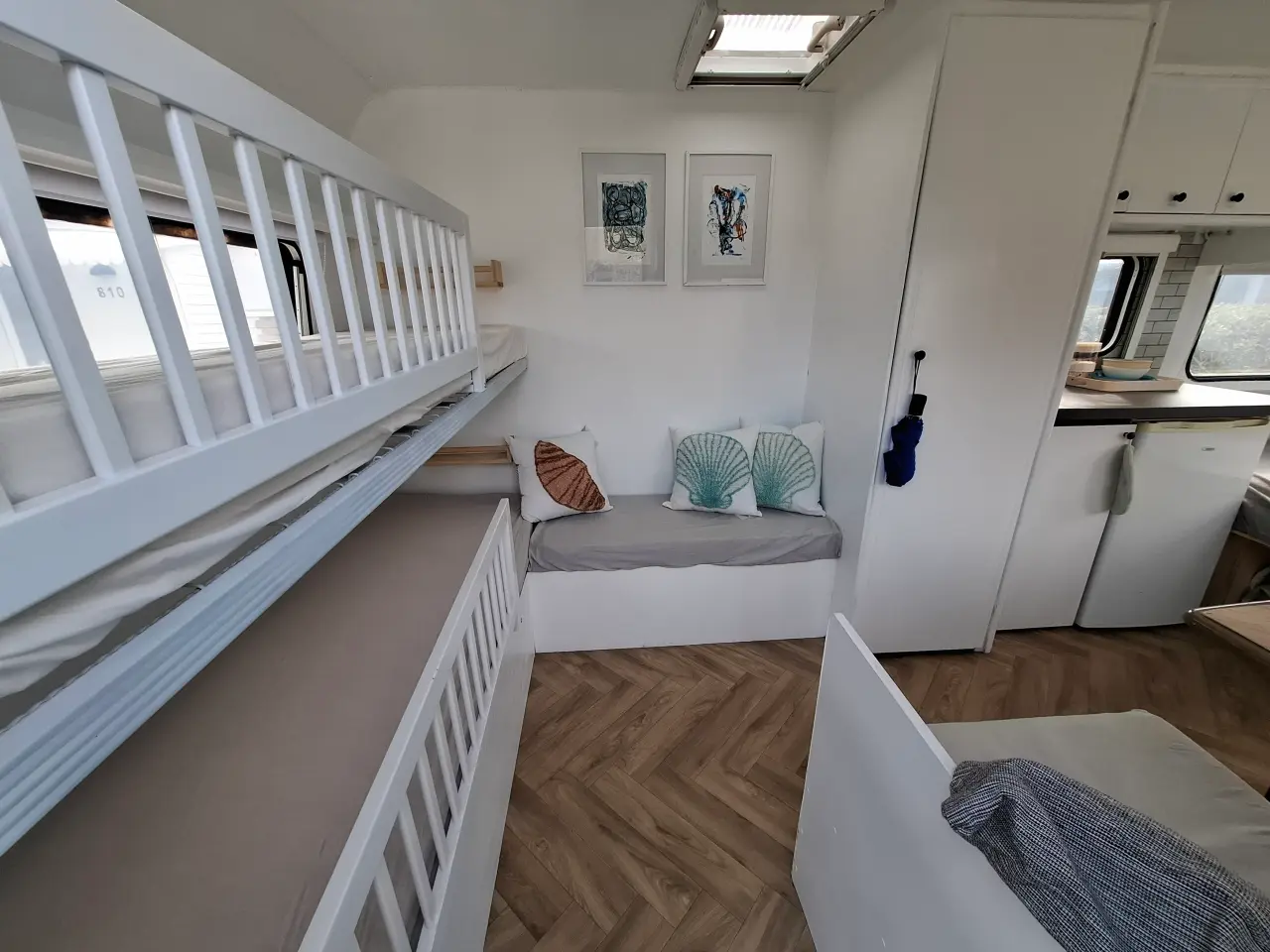 Billede 1 - Mini sommerhus til salg - moderniseret