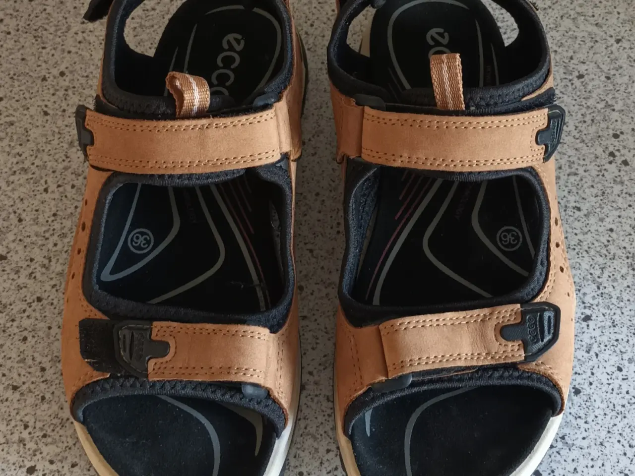 Billede 2 - Ecco sandal str 36