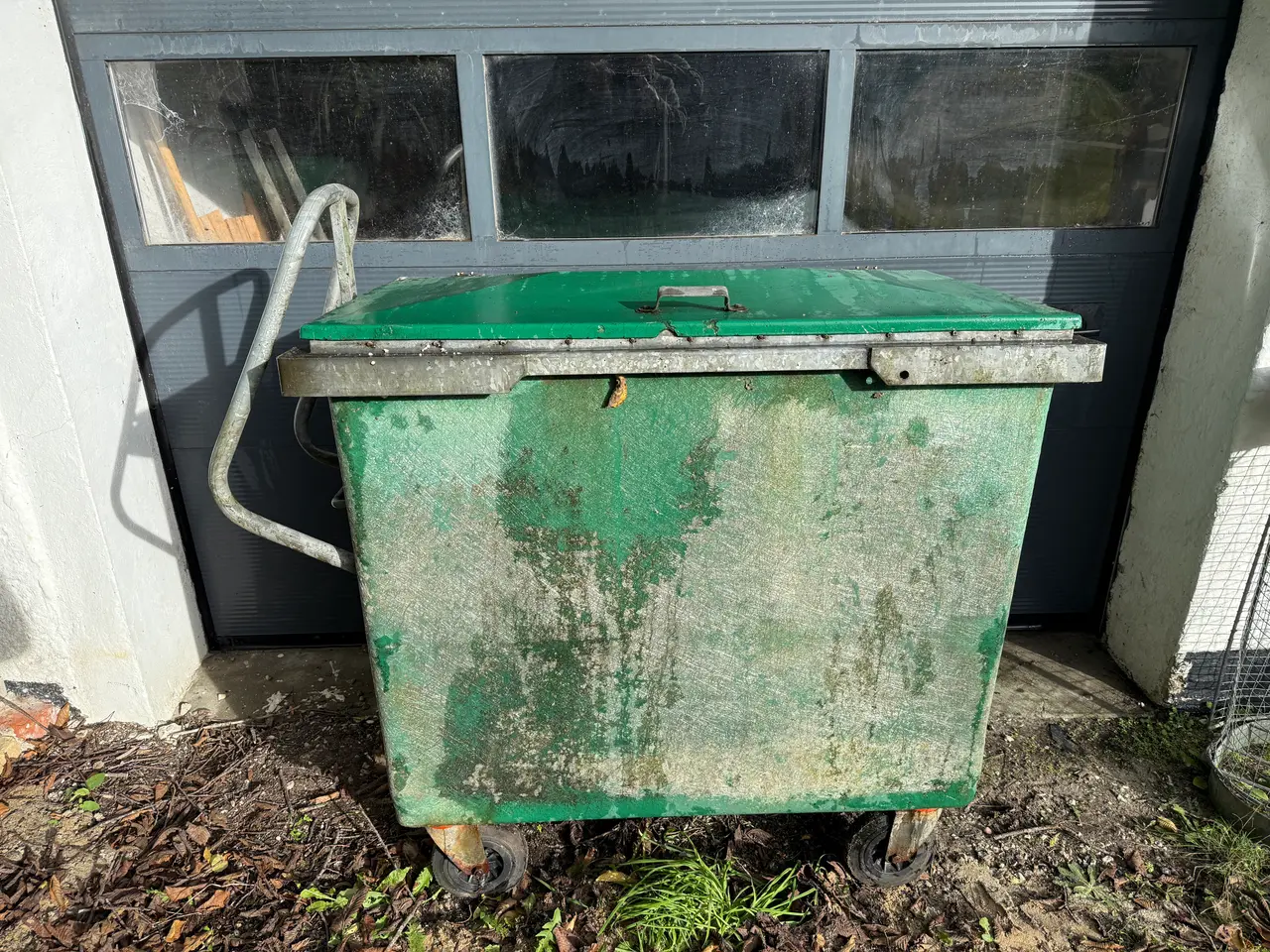 Billede 1 - Affaldscontainer 600 l med håndtag