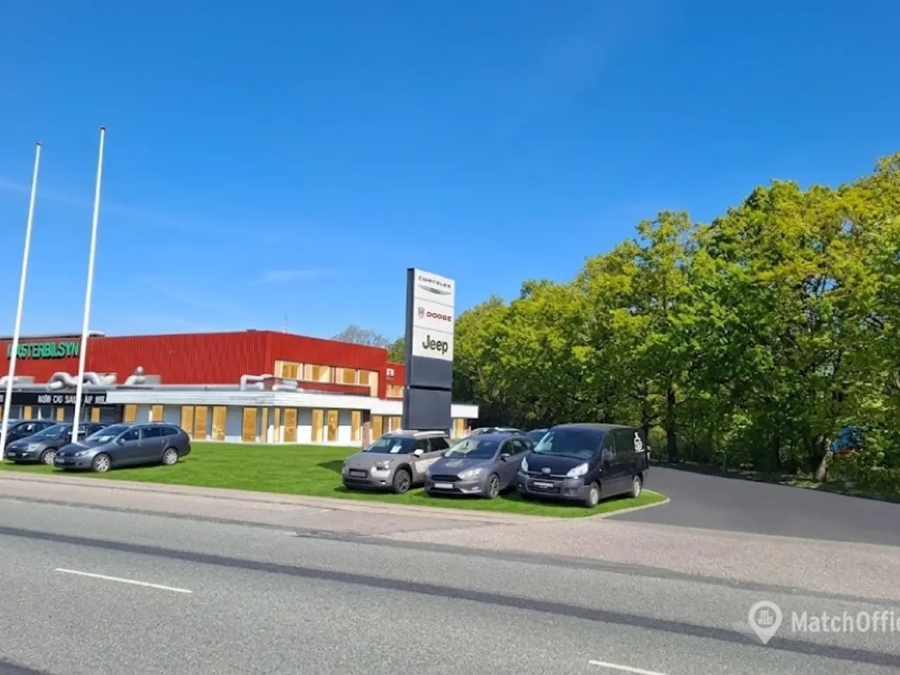 Billede 5 - Autoværksted. Værksted eller Lager. Stort udeareal til præsentation af biler