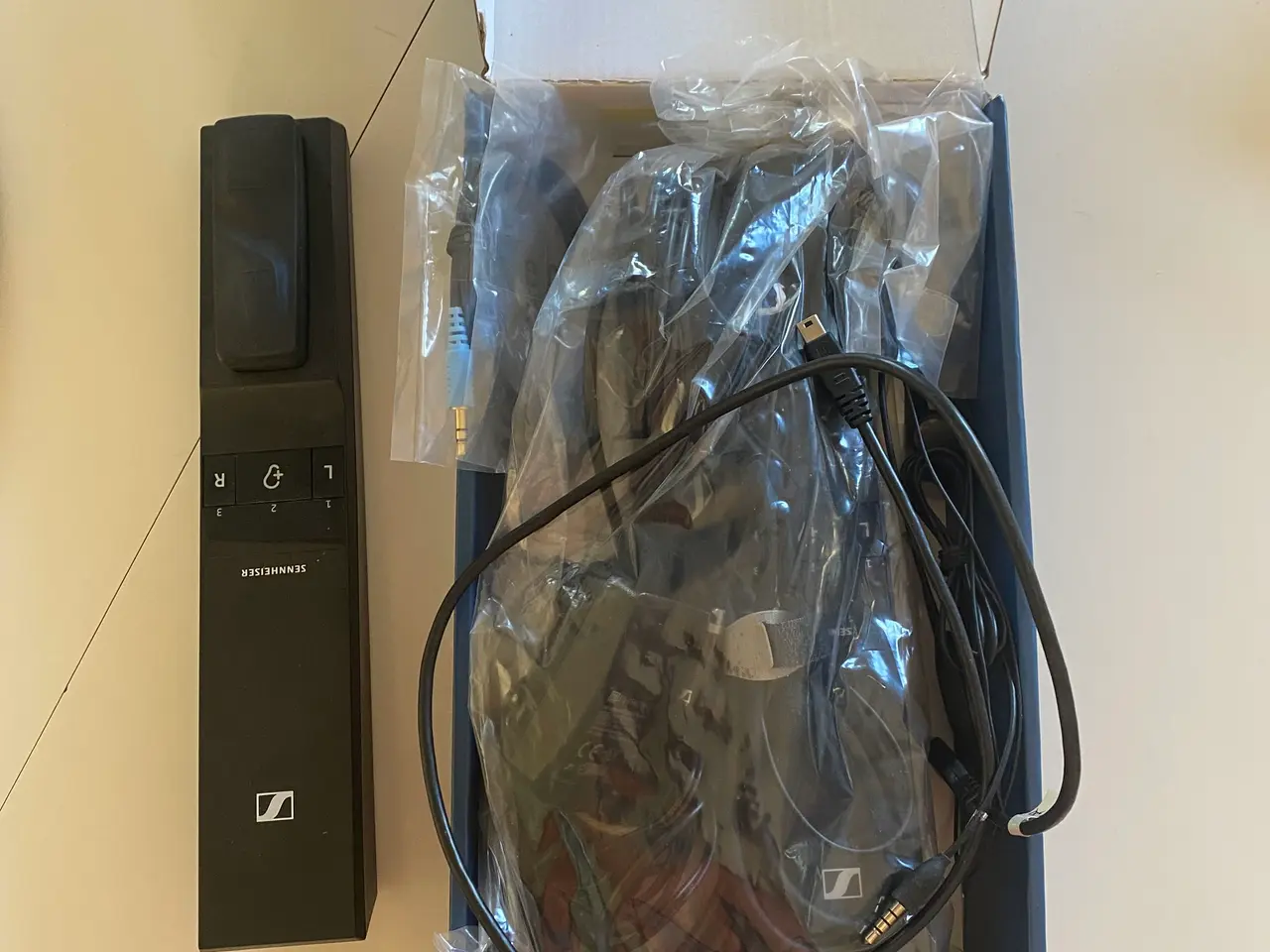 Billede 2 - Sennheiser flex 5000 TV- lydstem