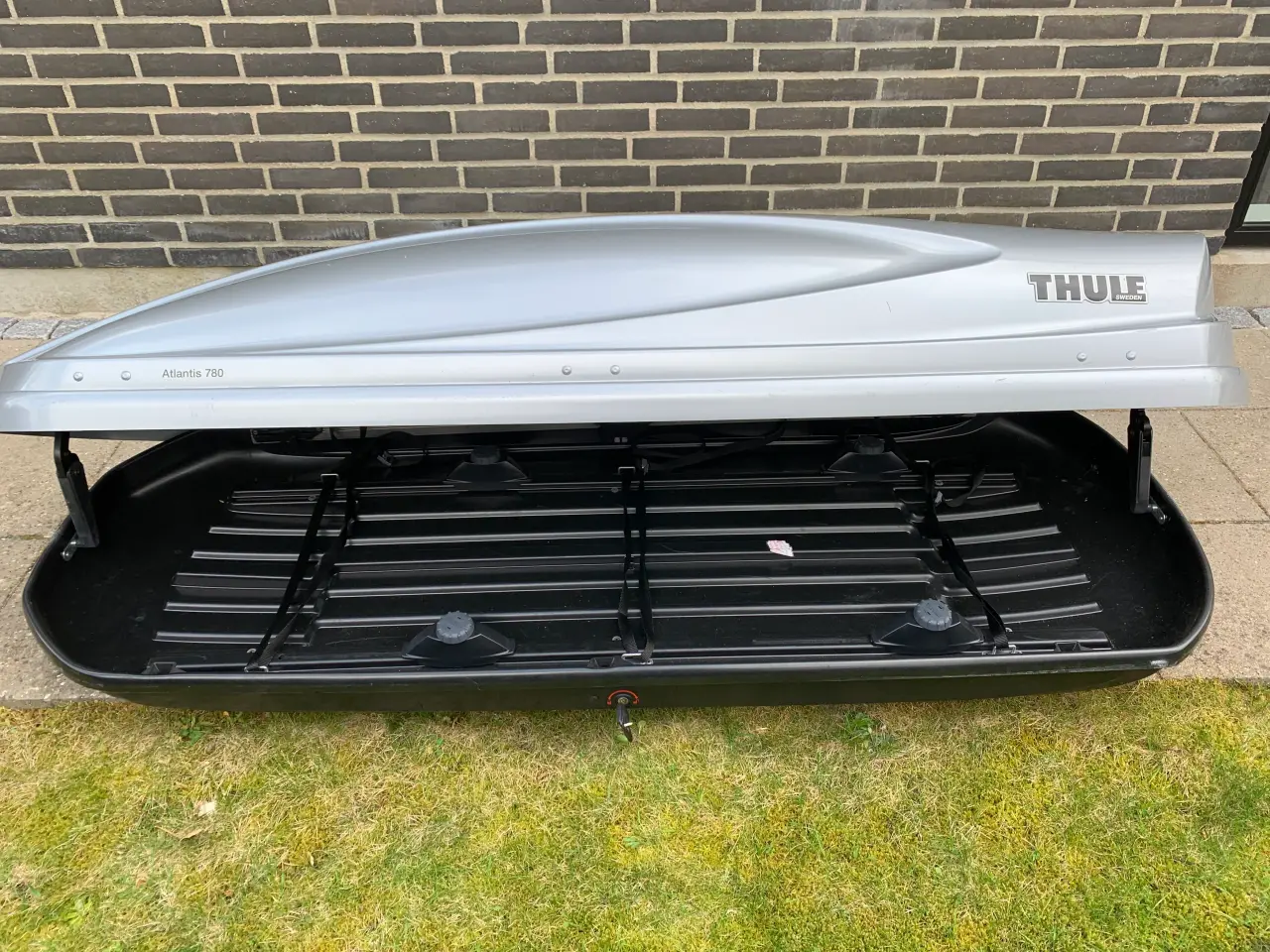 Billede 2 - Thule Atlantis 780 tagboks