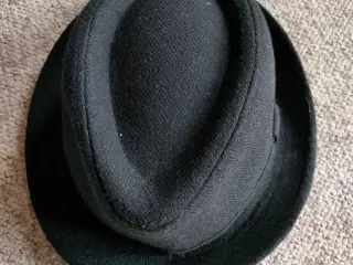 Hat 100% uld
