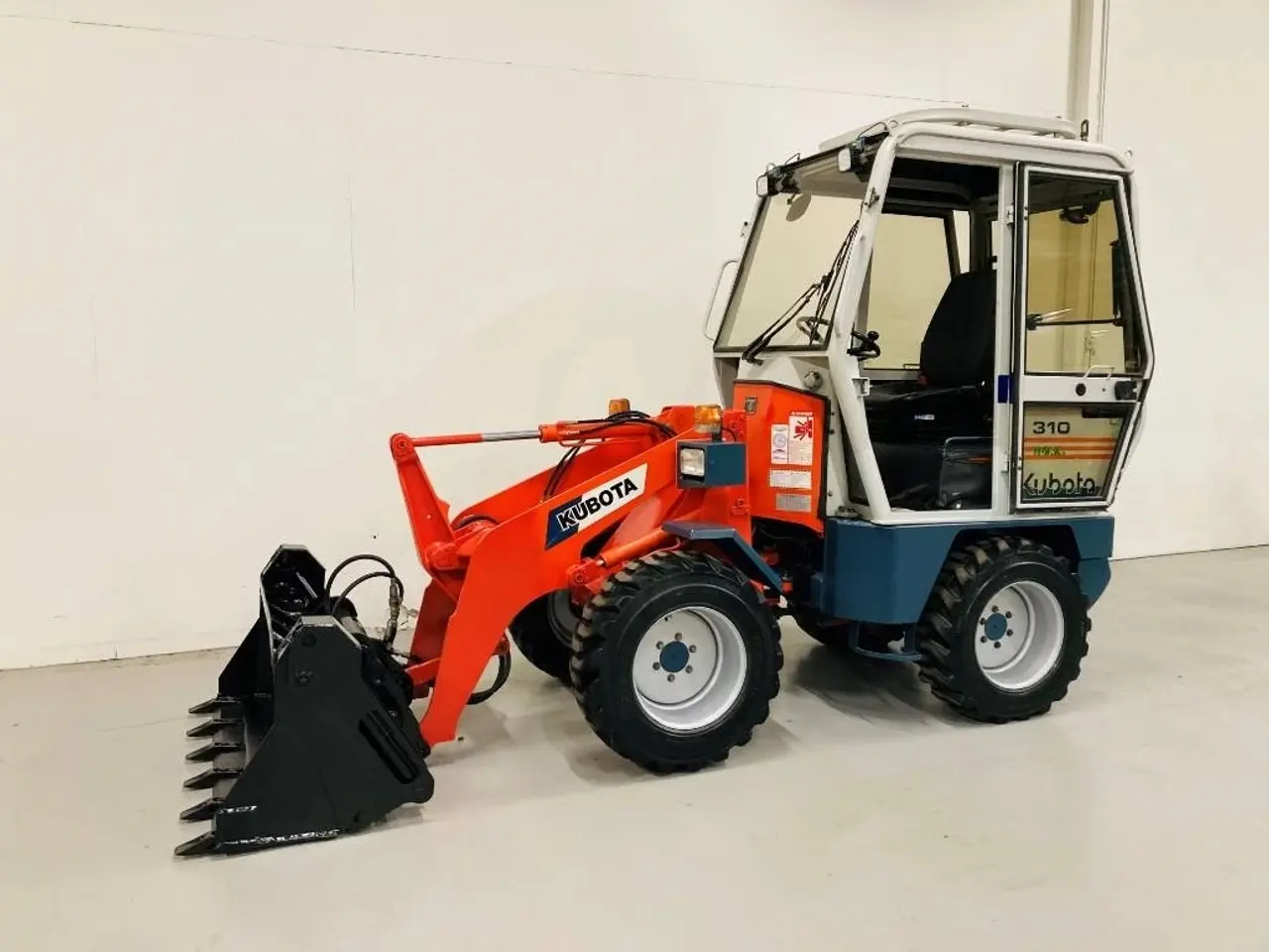 Billede 2 - Kubota R 310