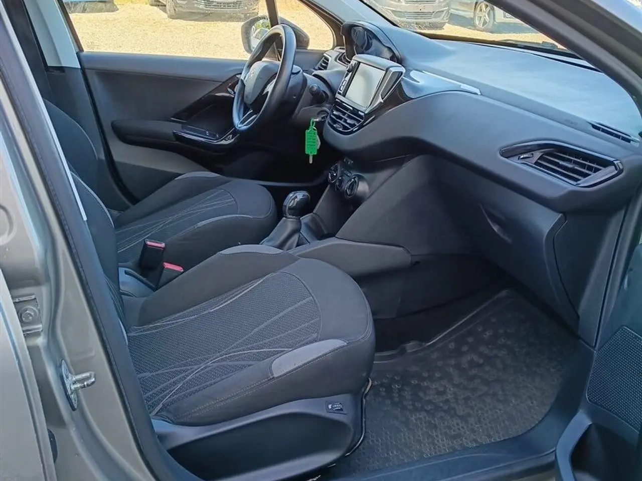 Billede 9 - Peugeot 208 1,6 e-HDi Active 92HK 3d