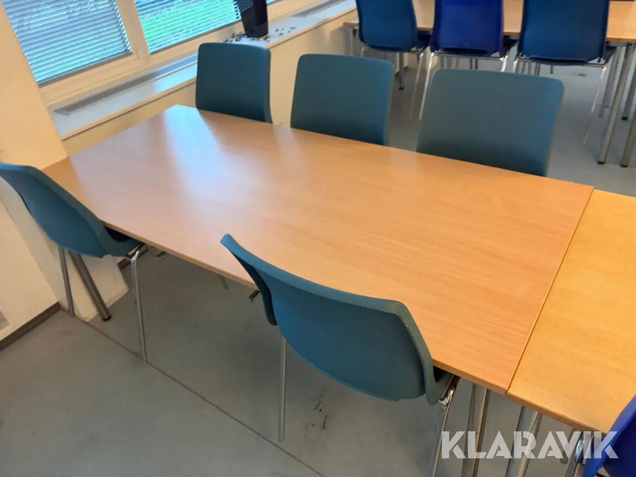 Billede 5 - Borde og stole 14 borde - 76 stole