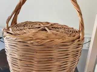 Strikkekurv med låg