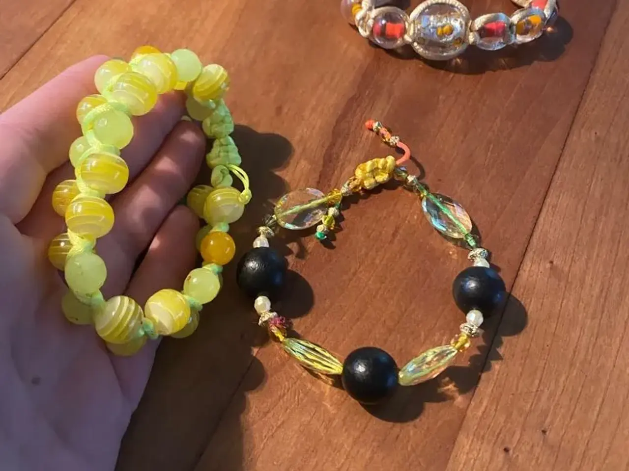 Billede 5 - Nye knyttede armbånd